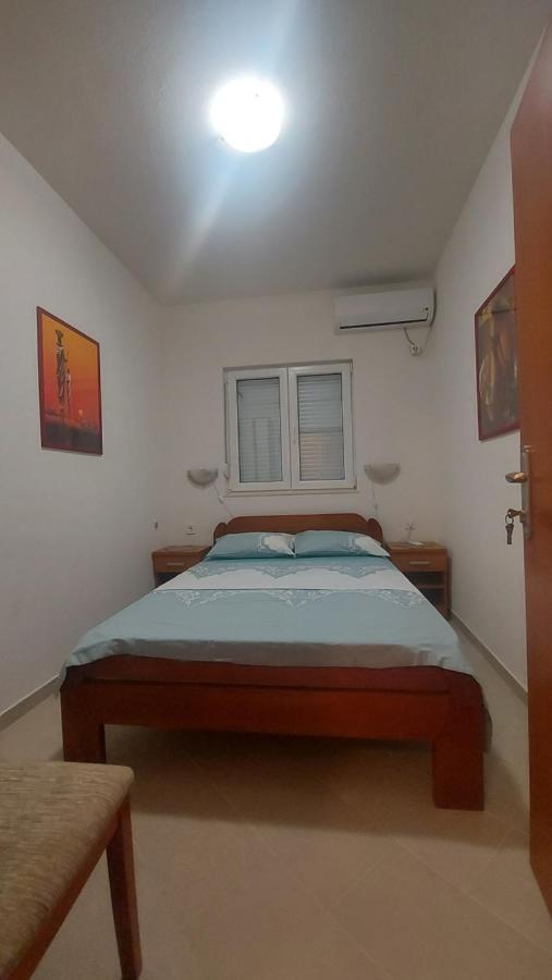 Dk Apartments Krasici Tivat Dış mekan fotoğraf