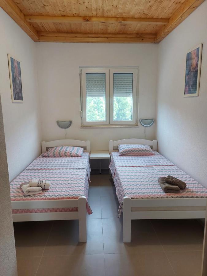 Dk Apartments Krasici Tivat Dış mekan fotoğraf