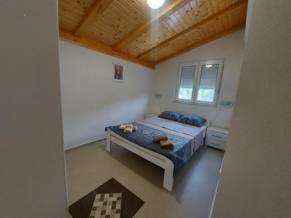 Dk Apartments Krasici Tivat Dış mekan fotoğraf